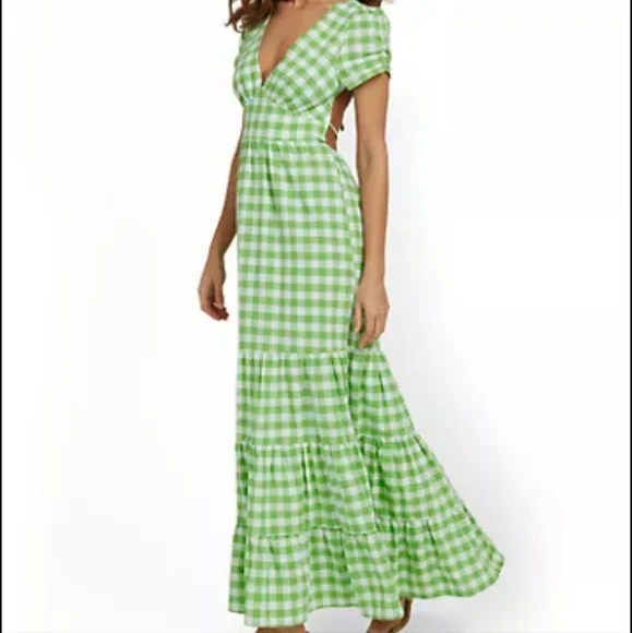 green emerald velvet dress Full Length Carolina Skirt main image 0